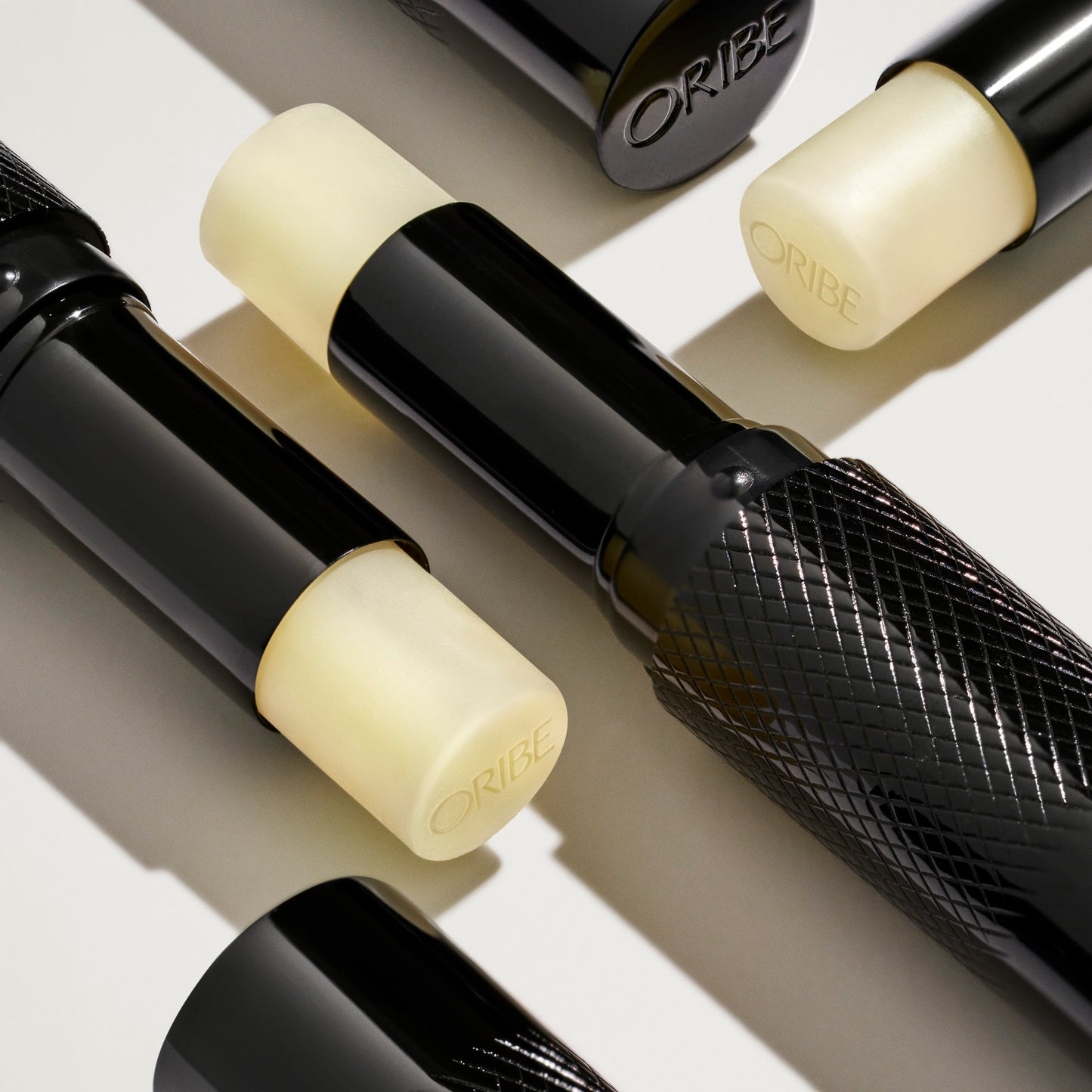 Oribe Balmessence Lip Treatment